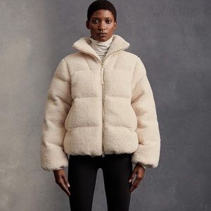 NWT Varley Wilkins Sherpa Puffer Jacket in Sandshell - XS